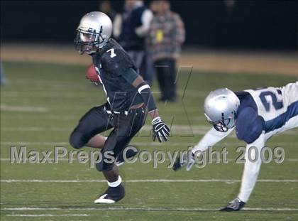 Thumbnail 3 in Fulton vs. View Park (CIF LA City Section 8-Man Final) photogallery.