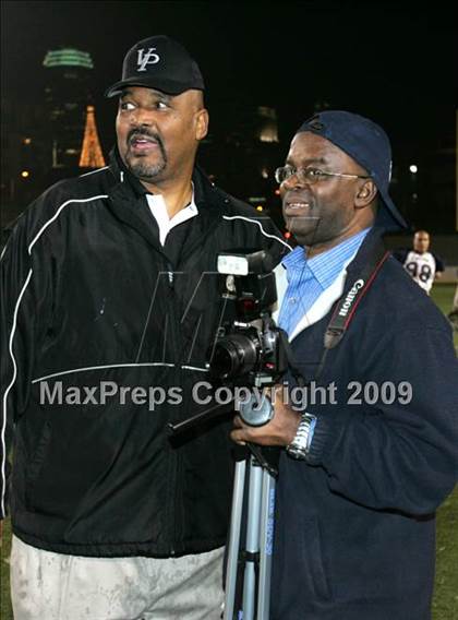 Thumbnail 1 in Fulton vs. View Park (CIF LA City Section 8-Man Final) photogallery.