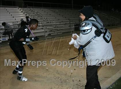 Thumbnail 1 in Fulton vs. View Park (CIF LA City Section 8-Man Final) photogallery.
