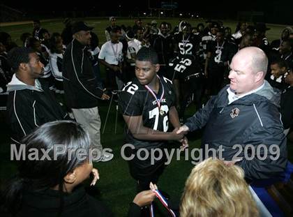 Thumbnail 3 in Fulton vs. View Park (CIF LA City Section 8-Man Final) photogallery.