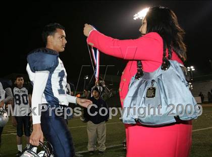 Thumbnail 3 in Fulton vs. View Park (CIF LA City Section 8-Man Final) photogallery.