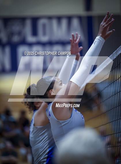 Thumbnail 2 in Colony @ Alta Loma photogallery.