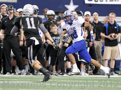 Thumbnail 1 in Guyer vs. Georgetown (UIL 4A Division 1 Final) photogallery.