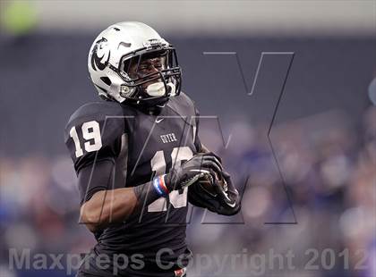 Thumbnail 3 in Guyer vs. Georgetown (UIL 4A Division 1 Final) photogallery.