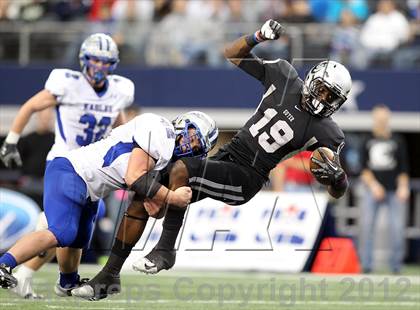 Thumbnail 1 in Guyer vs. Georgetown (UIL 4A Division 1 Final) photogallery.