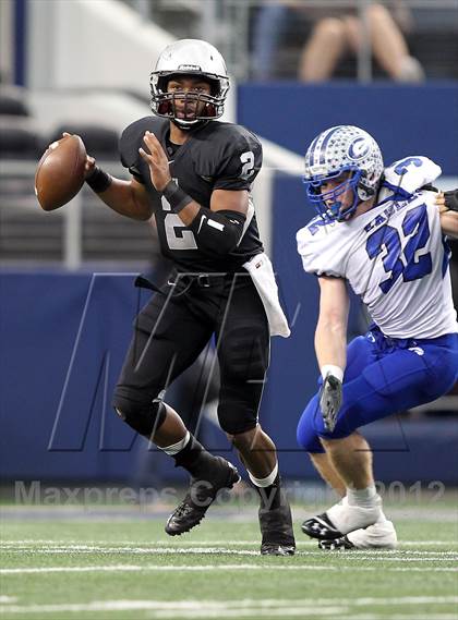 Thumbnail 1 in Guyer vs. Georgetown (UIL 4A Division 1 Final) photogallery.