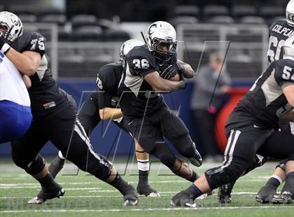 Thumbnail 3 in Guyer vs. Georgetown (UIL 4A Division 1 Final) photogallery.