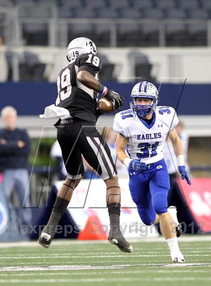 Thumbnail 3 in Guyer vs. Georgetown (UIL 4A Division 1 Final) photogallery.