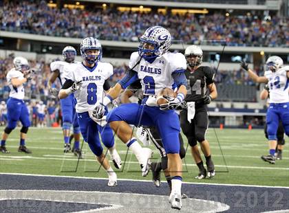 Thumbnail 3 in Guyer vs. Georgetown (UIL 4A Division 1 Final) photogallery.