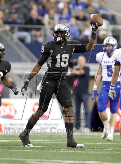 Thumbnail 2 in Guyer vs. Georgetown (UIL 4A Division 1 Final) photogallery.