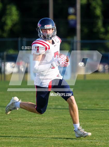 Thumbnail 1 in Lewisburg @ DeSoto Central photogallery.