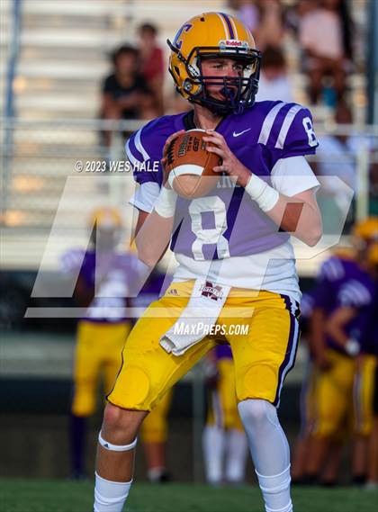 Thumbnail 3 in Lewisburg @ DeSoto Central photogallery.