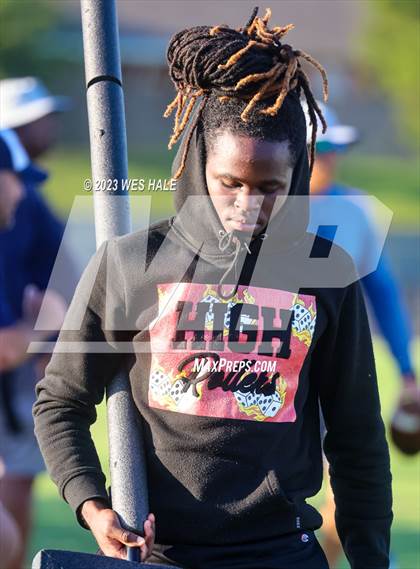Thumbnail 1 in Lewisburg @ DeSoto Central photogallery.