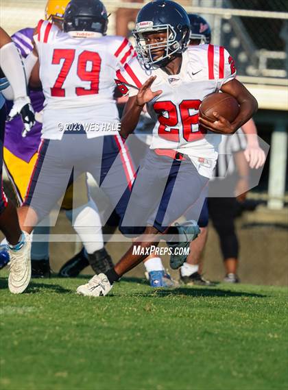 Thumbnail 3 in Lewisburg @ DeSoto Central photogallery.