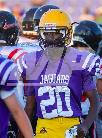 Thumbnail 2 in Lewisburg @ DeSoto Central photogallery.