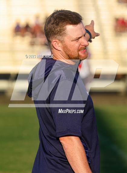 Thumbnail 3 in Lewisburg @ DeSoto Central photogallery.