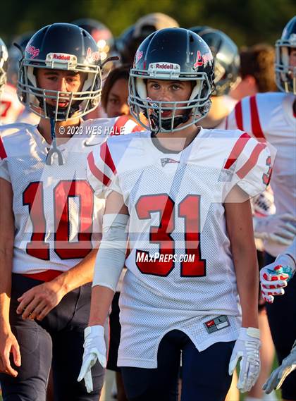 Thumbnail 3 in Lewisburg @ DeSoto Central photogallery.