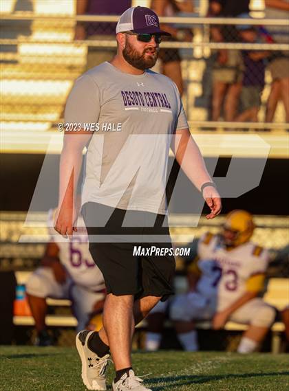 Thumbnail 2 in Lewisburg @ DeSoto Central photogallery.