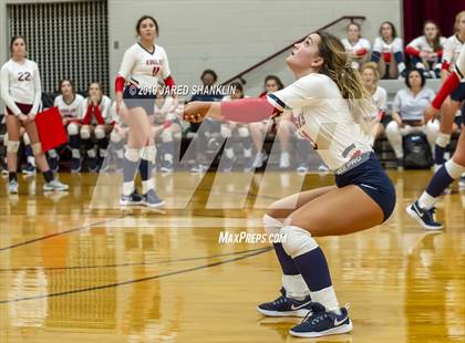 Thumbnail 3 in Central Catholic @ E.D. White photogallery.