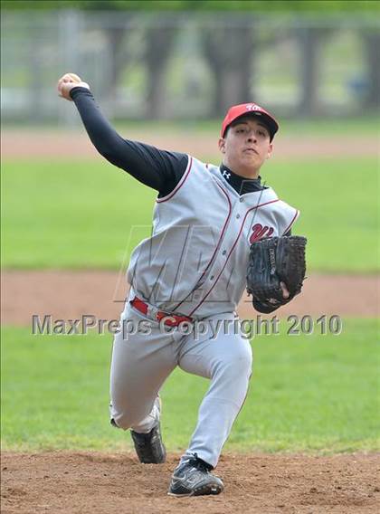Thumbnail 2 in West Campus vs. Sacramento (Land Park Easter Tournament) photogallery.