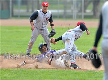 Thumbnail 3 in West Campus vs. Sacramento (Land Park Easter Tournament) photogallery.