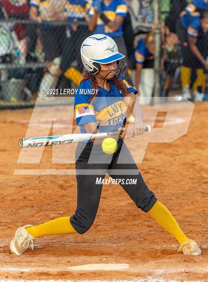 Thumbnail 1 in Loganville Christian Academy vs. Washington-Wilkes photogallery.
