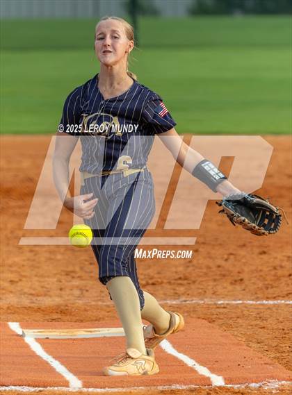 Thumbnail 2 in Loganville Christian Academy vs. Washington-Wilkes photogallery.