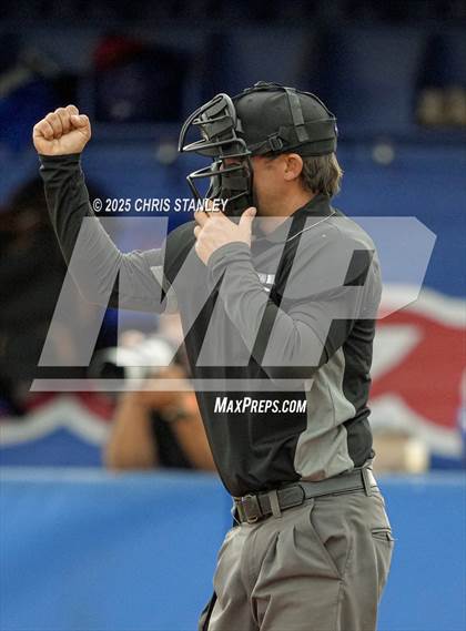 Thumbnail 2 in Salpointe Catholic @ Arcadia photogallery.