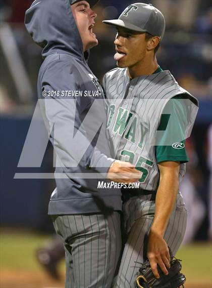 Thumbnail 2 in Poway vs. Torrey Pines (CIF SDS Open Division Final) photogallery.