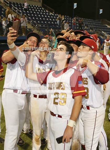 Thumbnail 2 in Poway vs. Torrey Pines (CIF SDS Open Division Final) photogallery.