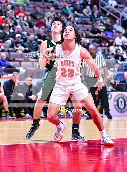 Thumbnail 2 in Holy Cross vs Aliquippa (PIAA 2A Final) photogallery.