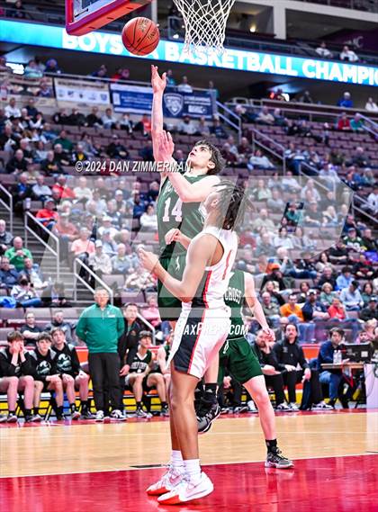 Thumbnail 3 in Holy Cross vs Aliquippa (PIAA 2A Final) photogallery.