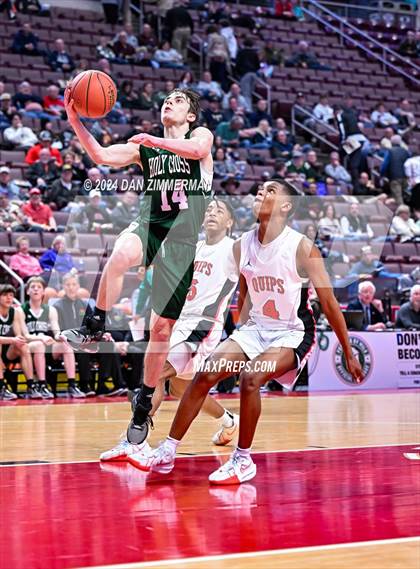 Thumbnail 1 in Holy Cross vs Aliquippa (PIAA 2A Final) photogallery.