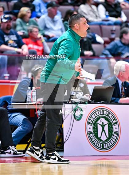 Thumbnail 1 in Holy Cross vs Aliquippa (PIAA 2A Final) photogallery.