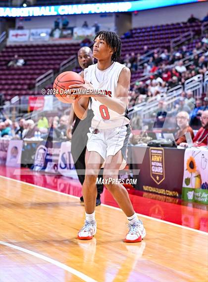 Thumbnail 1 in Holy Cross vs Aliquippa (PIAA 2A Final) photogallery.