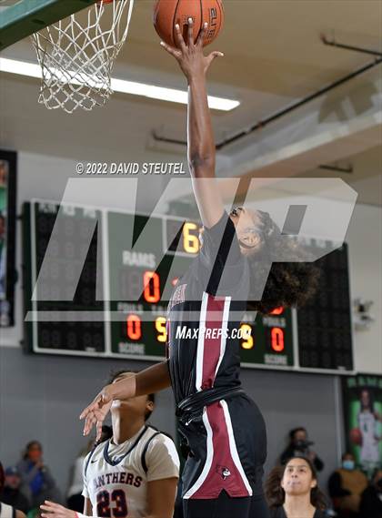 Thumbnail 2 in Laguna Creek vs. San Joaquin Memorial (St. Mary's Stockton MLK Showcase) photogallery.