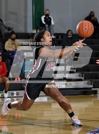 Thumbnail 2 in Laguna Creek vs. San Joaquin Memorial (St. Mary's Stockton MLK Showcase) photogallery.