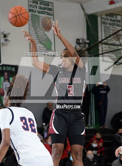 Thumbnail 1 in Laguna Creek vs. San Joaquin Memorial (St. Mary's Stockton MLK Showcase) photogallery.