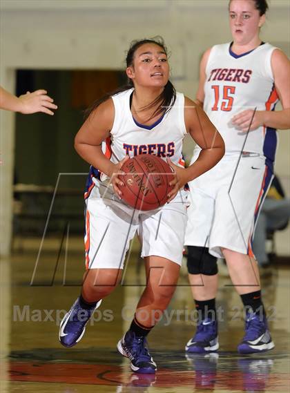 Thumbnail 2 in El Camino vs. Oroville (Lady Bulldog Holiday Classic) photogallery.