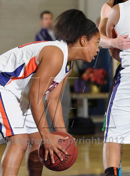 Thumbnail 1 in El Camino vs. Oroville (Lady Bulldog Holiday Classic) photogallery.