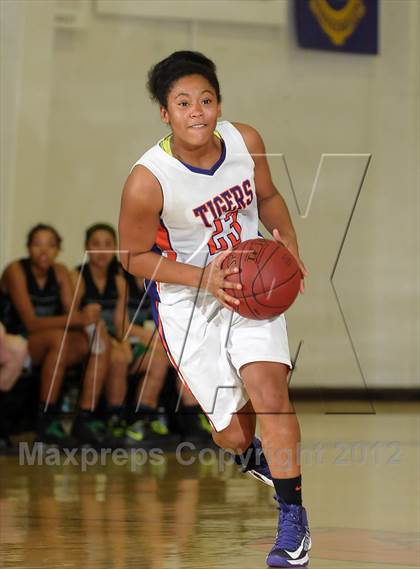 Thumbnail 1 in El Camino vs. Oroville (Lady Bulldog Holiday Classic) photogallery.