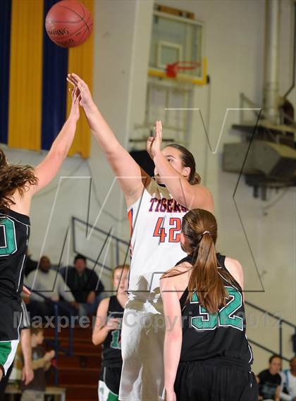 Thumbnail 1 in El Camino vs. Oroville (Lady Bulldog Holiday Classic) photogallery.