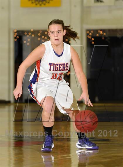Thumbnail 1 in El Camino vs. Oroville (Lady Bulldog Holiday Classic) photogallery.