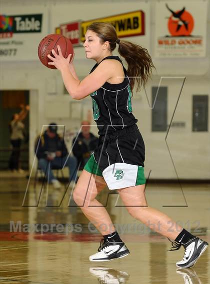 Thumbnail 3 in El Camino vs. Oroville (Lady Bulldog Holiday Classic) photogallery.