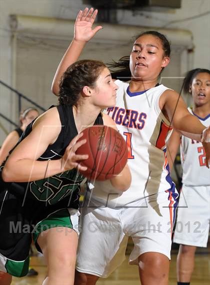 Thumbnail 1 in El Camino vs. Oroville (Lady Bulldog Holiday Classic) photogallery.