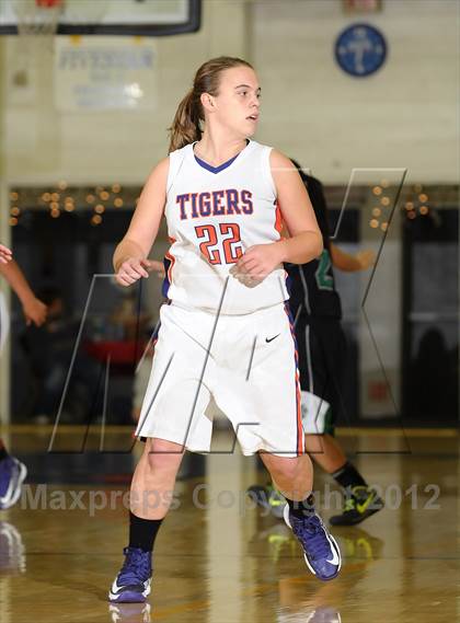 Thumbnail 3 in El Camino vs. Oroville (Lady Bulldog Holiday Classic) photogallery.