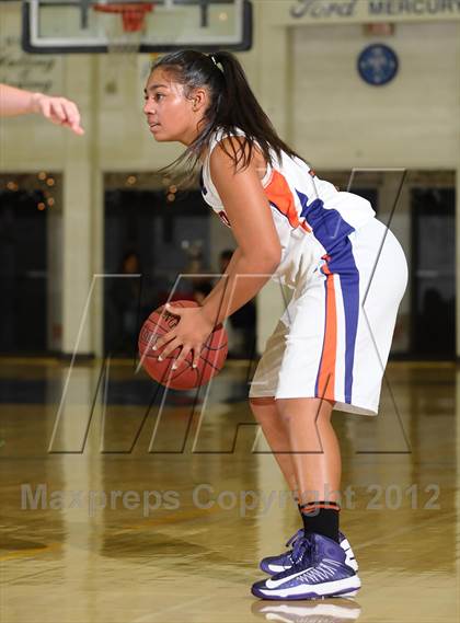 Thumbnail 3 in El Camino vs. Oroville (Lady Bulldog Holiday Classic) photogallery.