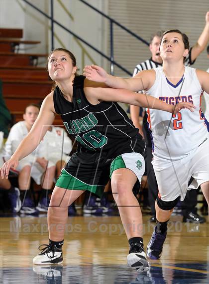 Thumbnail 2 in El Camino vs. Oroville (Lady Bulldog Holiday Classic) photogallery.