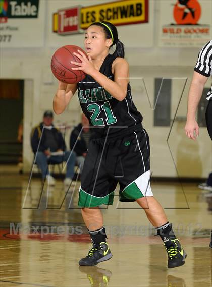 Thumbnail 2 in El Camino vs. Oroville (Lady Bulldog Holiday Classic) photogallery.