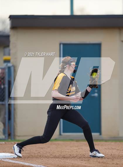 Thumbnail 2 in Noblesville @ Avon photogallery.